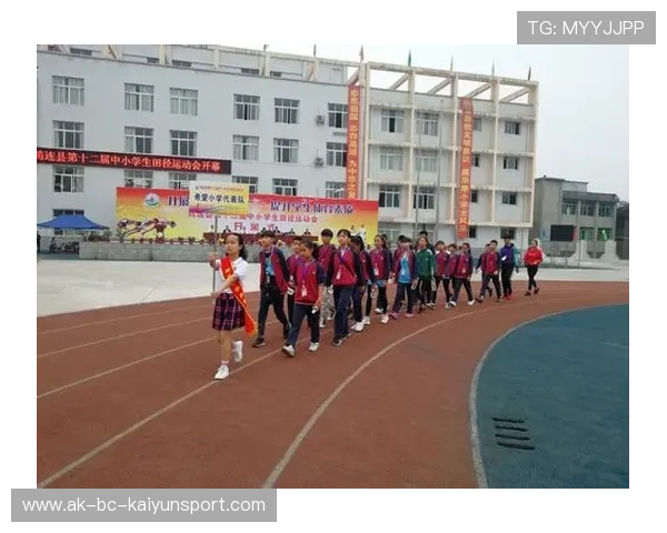 圣基茨和尼维斯积极推动青少年体育教育，圣基茨和尼维斯联